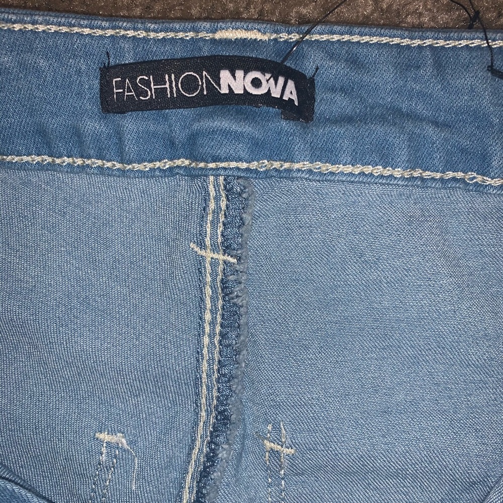 Flared jeans - Picture 3 of 3